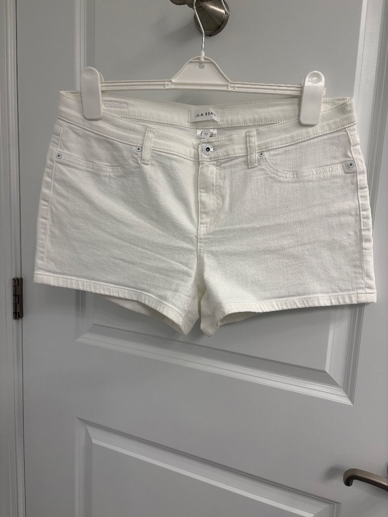 Lila Ryan White Jeans Shorts 31